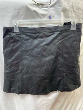 Divided Women's Black Faux Leather lined Mini Skirt Sz 14